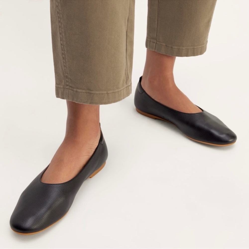 Everlane Black Leather The Day Glove Flats